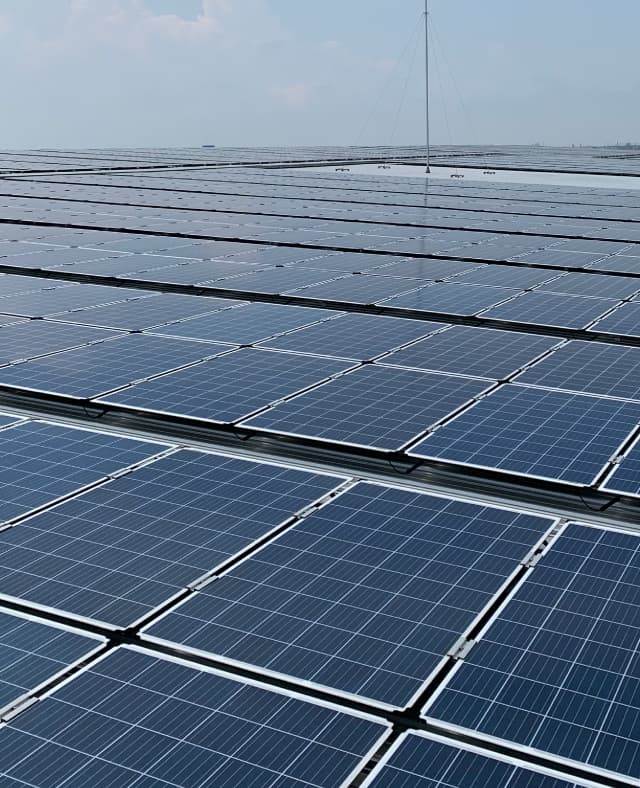 Electricity supply (Solar panel)